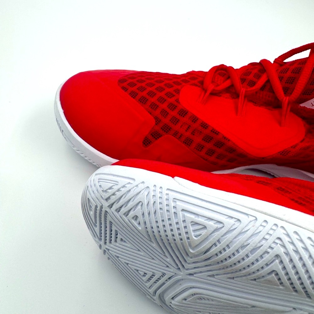 NIKE Zoom Hyperspeed Court “University Red/White” Sz 7.5M / 9W *EUC (CI2964-610) - Picture 3 of 6